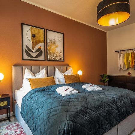 Maremar - Design Apartment - Luxus Boxspringbett - Zentral - Kueche - Arbeitsplatz - Highspeed Wlan Gera Esterno foto