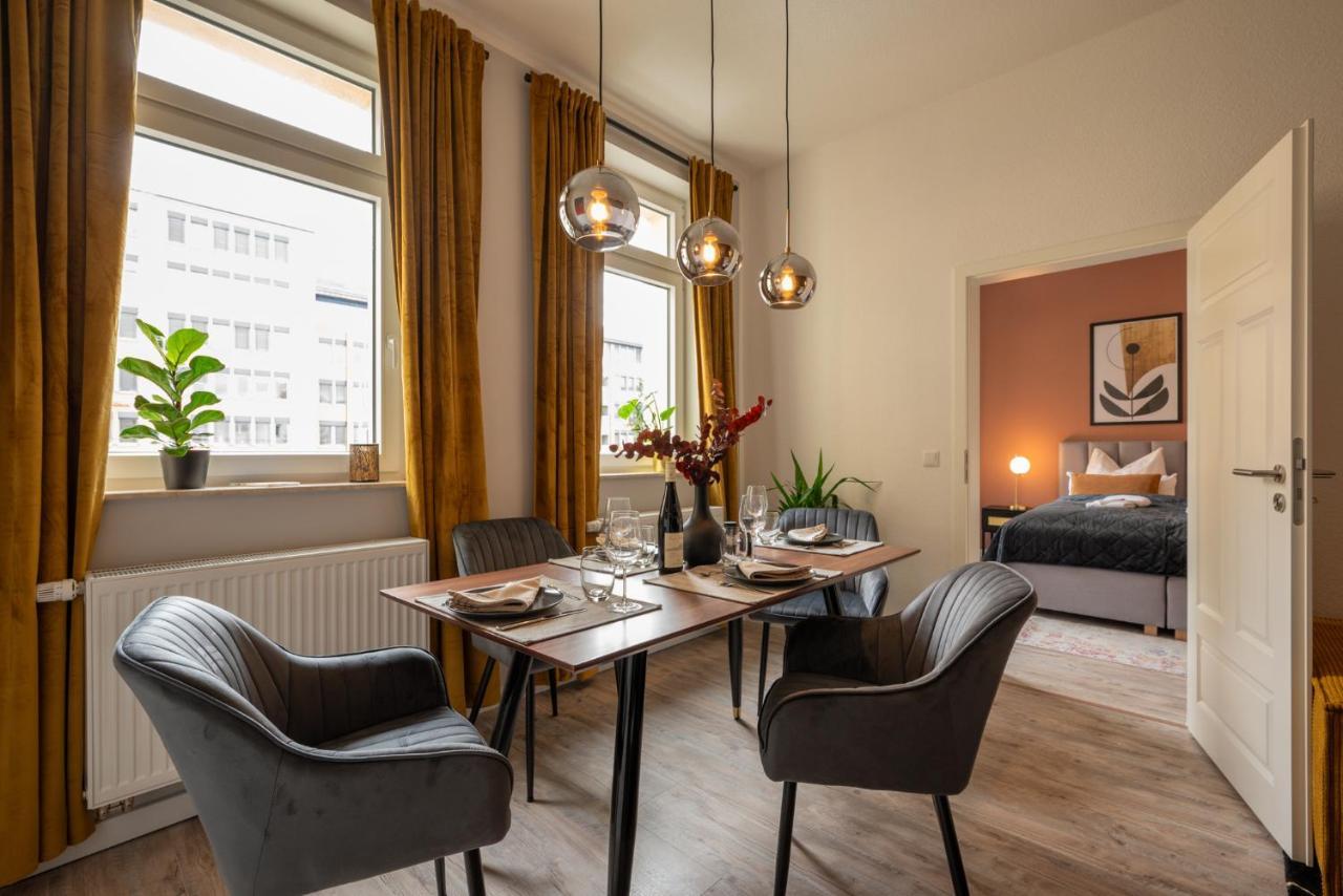 Maremar - Design Apartment - Luxus Boxspringbett - Zentral - Kueche - Arbeitsplatz - Highspeed Wlan Gera Esterno foto