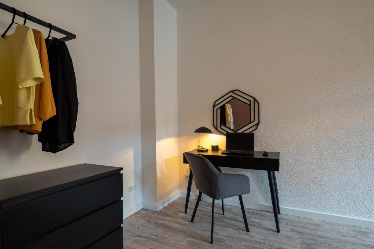 Maremar - Design Apartment - Luxus Boxspringbett - Zentral - Kueche - Arbeitsplatz - Highspeed Wlan Gera Esterno foto
