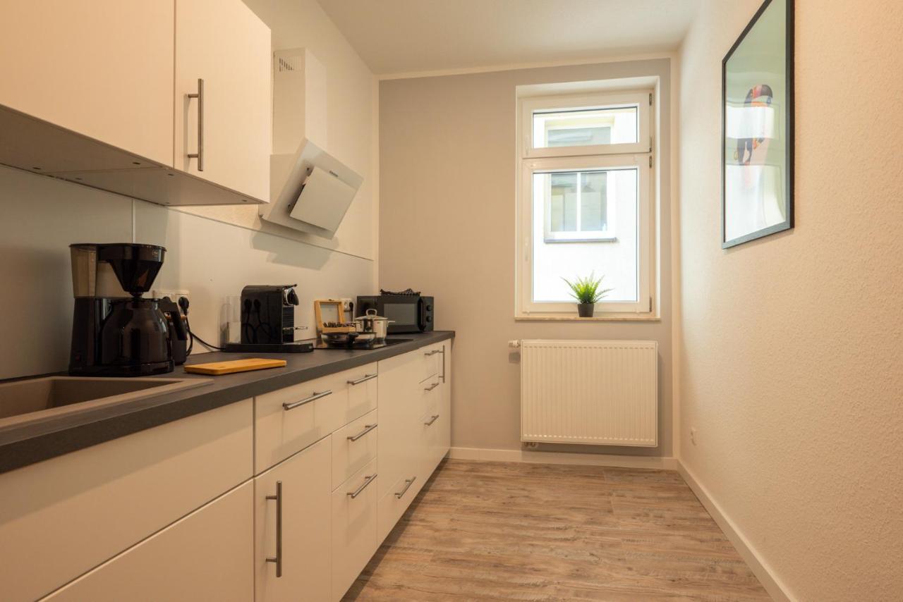 Maremar - Design Apartment - Luxus Boxspringbett - Zentral - Kueche - Arbeitsplatz - Highspeed Wlan Gera Esterno foto